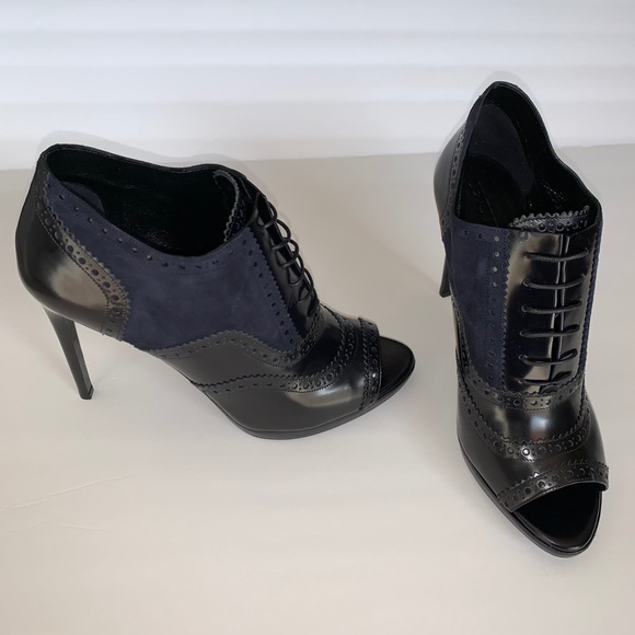 Burberry English Brunswick 110 Peep Toe Ankle Boot - Picture 15 of 16